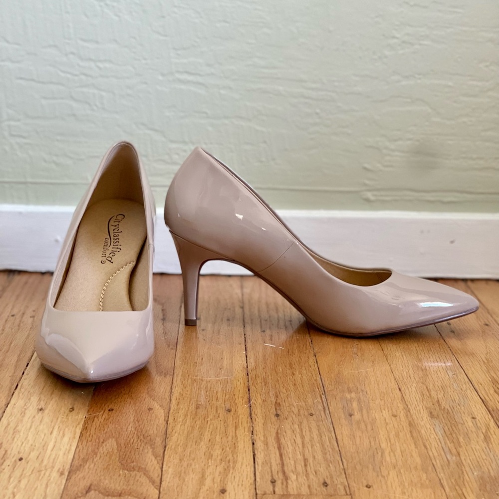 Perfect nude heels